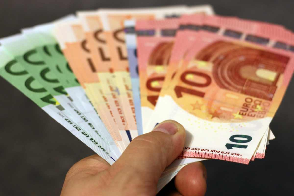 Nuovo voucher 1000 euro salvezza famiglie italiane