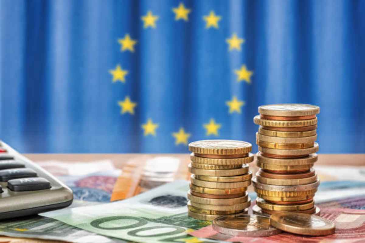 direttiva UE allarma italiani controlli contanti cassette conti correnti