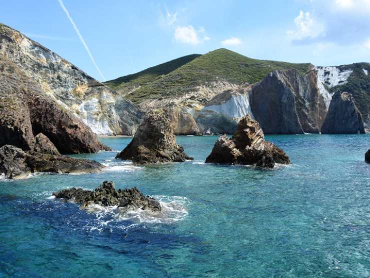 Un luogo meraviglioso nel mar Tirreno, l'isola di Ponza