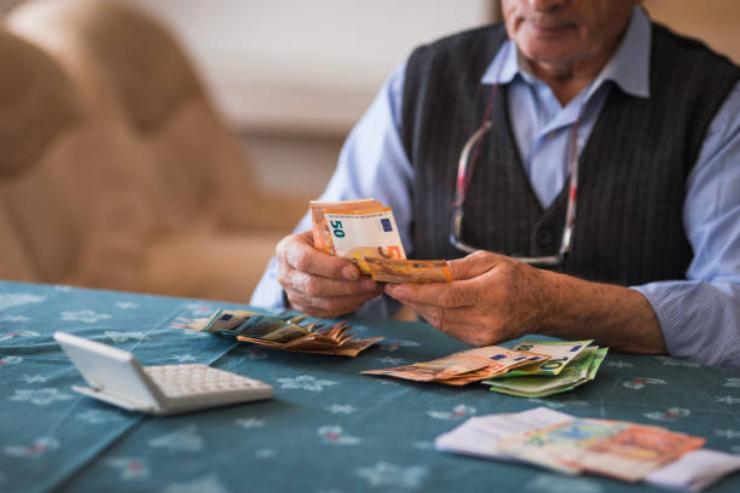 Pensioni aumenta cedolino luglio assegno spettano