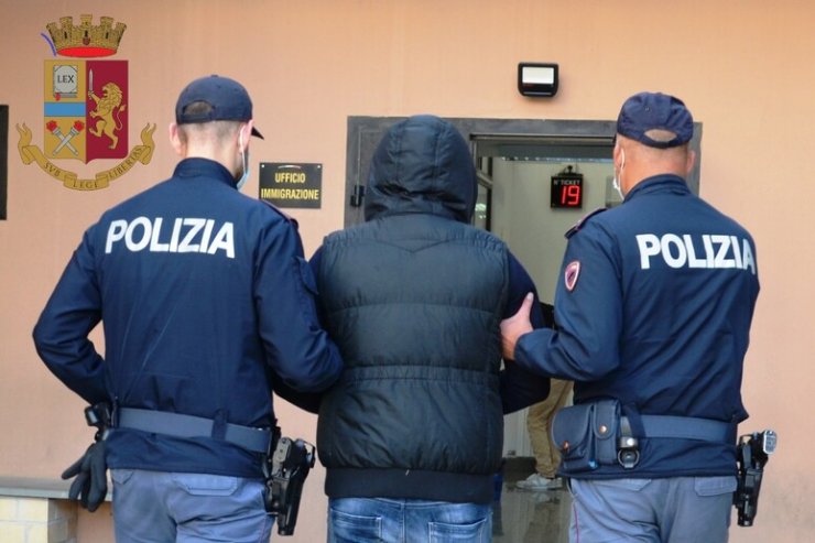 Roma: arrestato un rapinatore seriale 