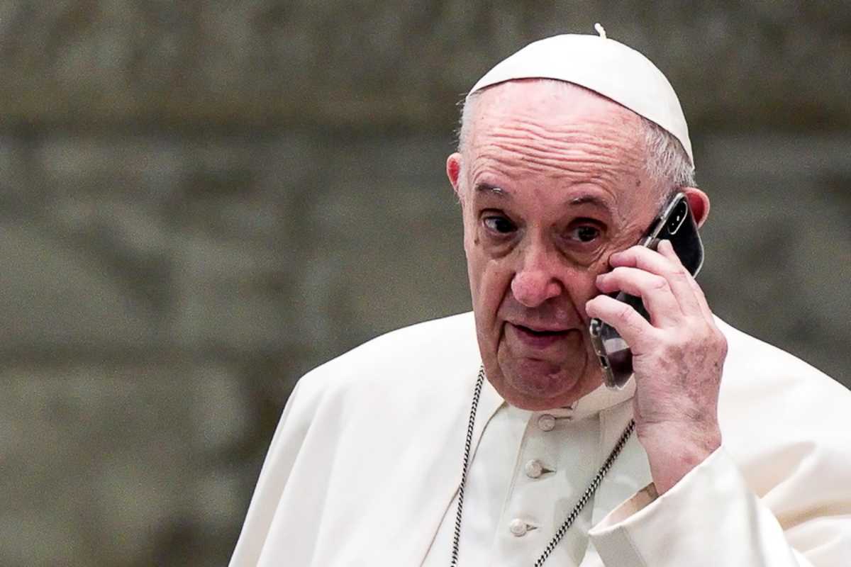 Il Papa lancia il suo monito ai giovani