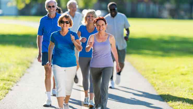 Passi al giorno numero corretto camminata salute