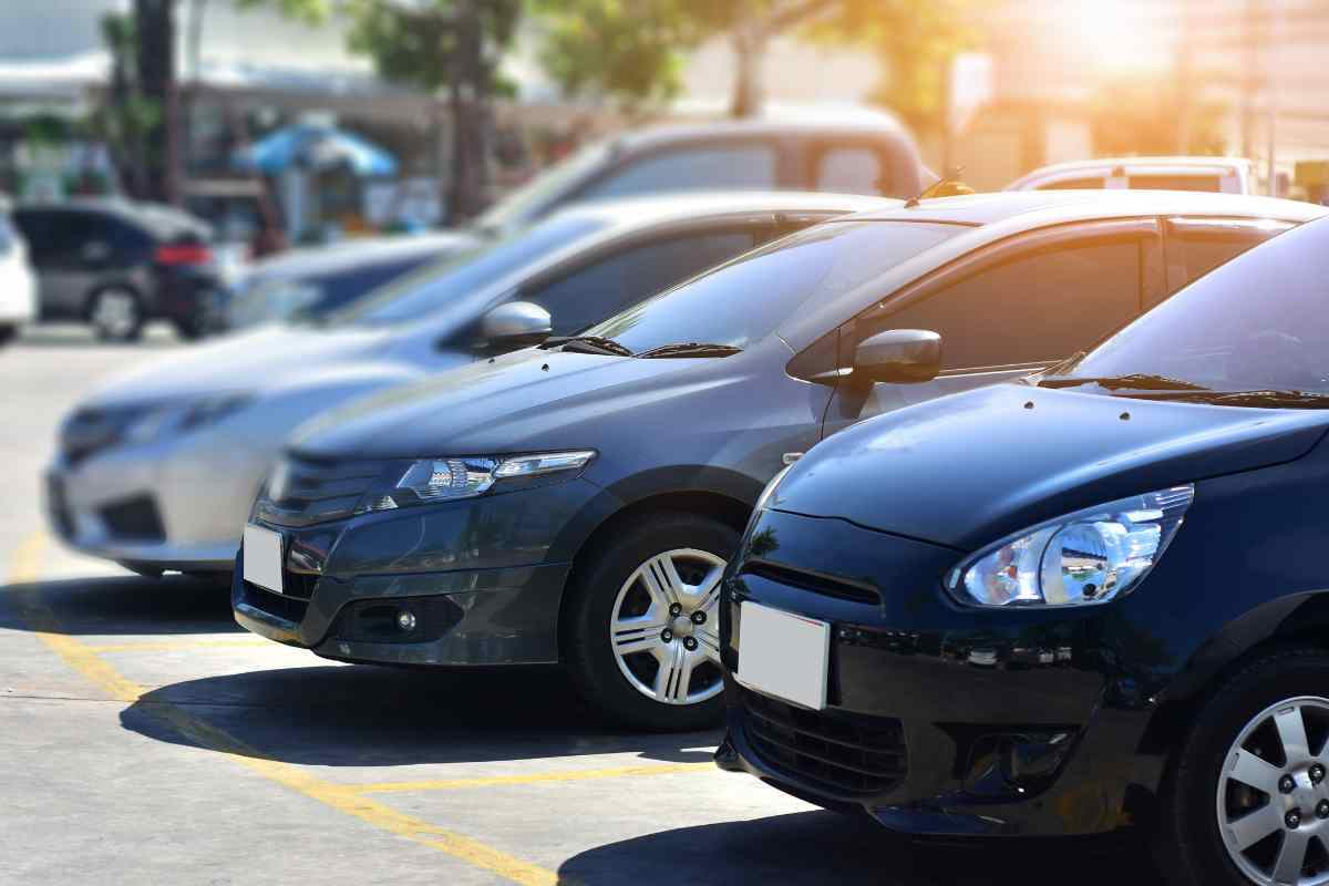 parcheggiatori abusivi napoli