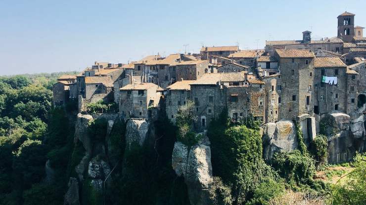 Borgo nel Lazio