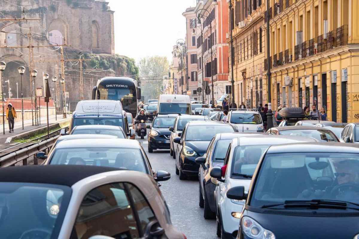 Traffico di Roma in emergenza