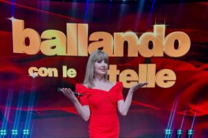 milly carlucci nello studio di ballando