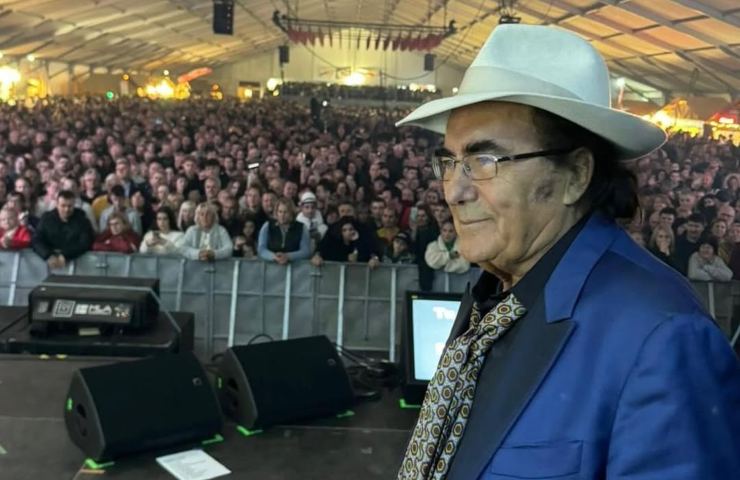 Al Bano durante una esibizione