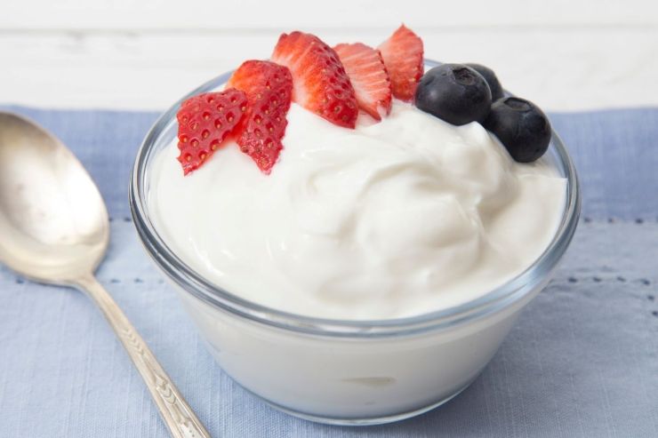 Yogurt greco con fragole